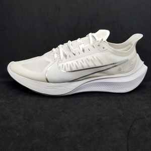🌬 Nike Zoom Gravity Size 9.5 Women